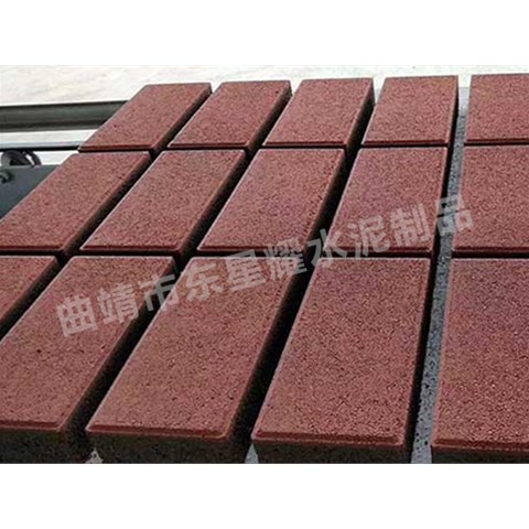 如何判斷市政透水磚的質(zhì)量好壞？曲靖東星耀教你從以下5個(gè)方面入手